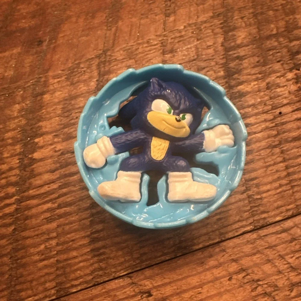 2024 Sonic 3 McDonald's Happy meal Toys Sonic Blue Wheel Paramount